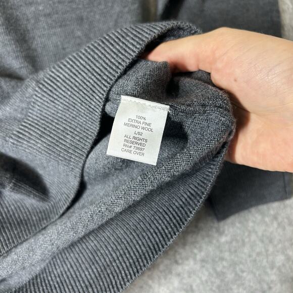 Raffi Linea Uomo Sweater Mens Large V-Neck 100% Extra Fine Merino Wool Gray FLAW - Picture 10 of 10